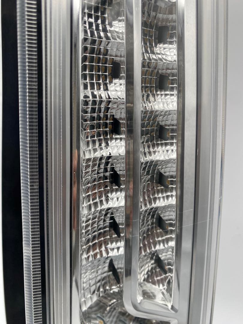 日産 セレナ C26 純正 テールランプ 左右セット 点灯確認済み