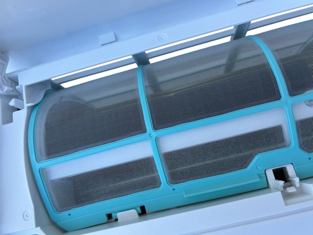 ゴーヤン東芝 ルームエアコン RAS-J221APKS 2023年