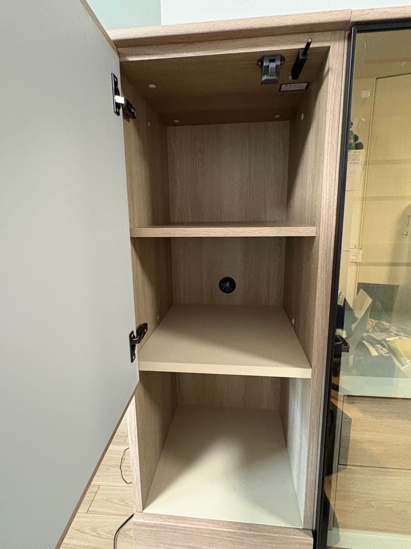 美品！　綾野製作所/AYANO　アリシア　キャビネット LEDライト付