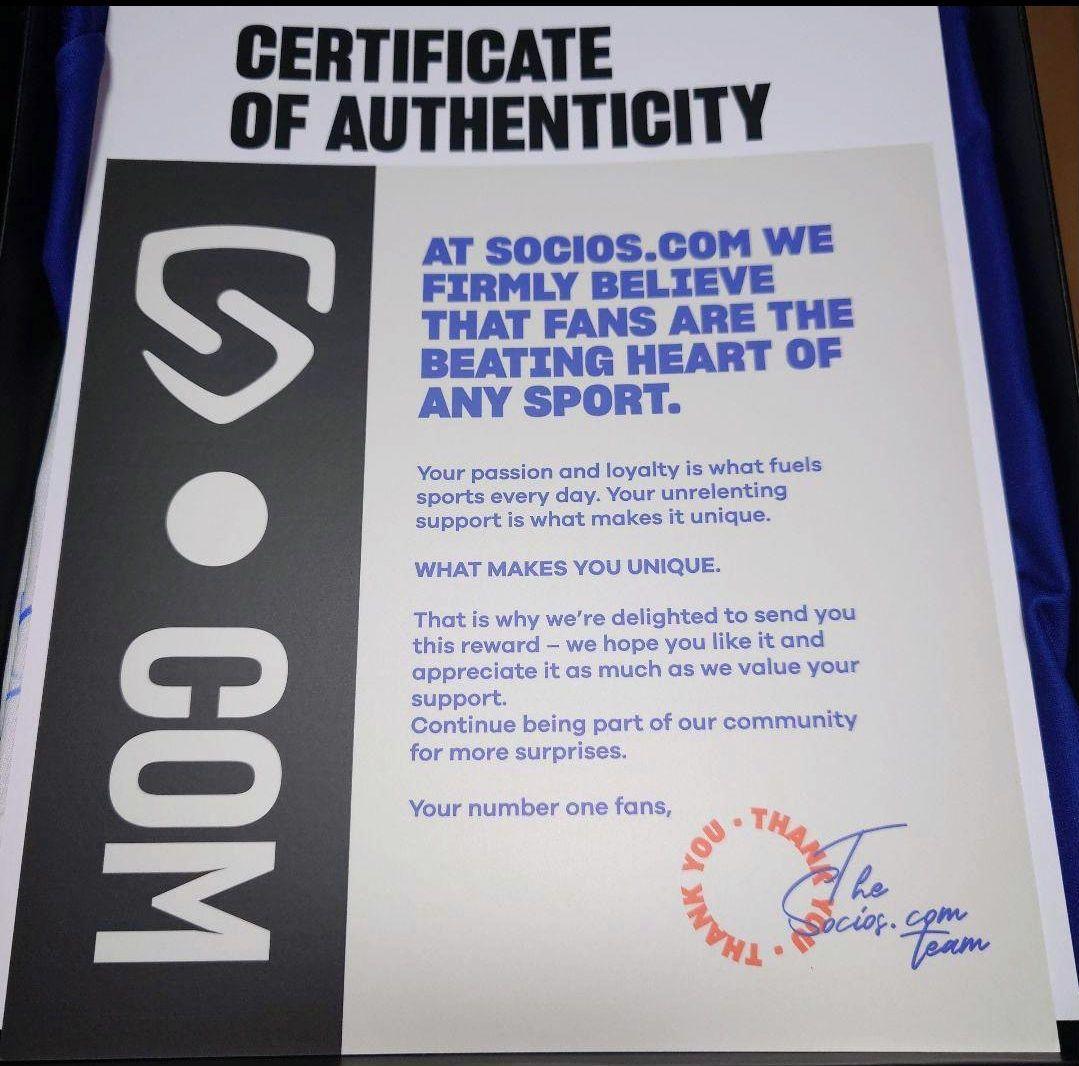 【希少】レアル・ソシエダ　16選手 直筆サイン入りユニフォーム　正規品