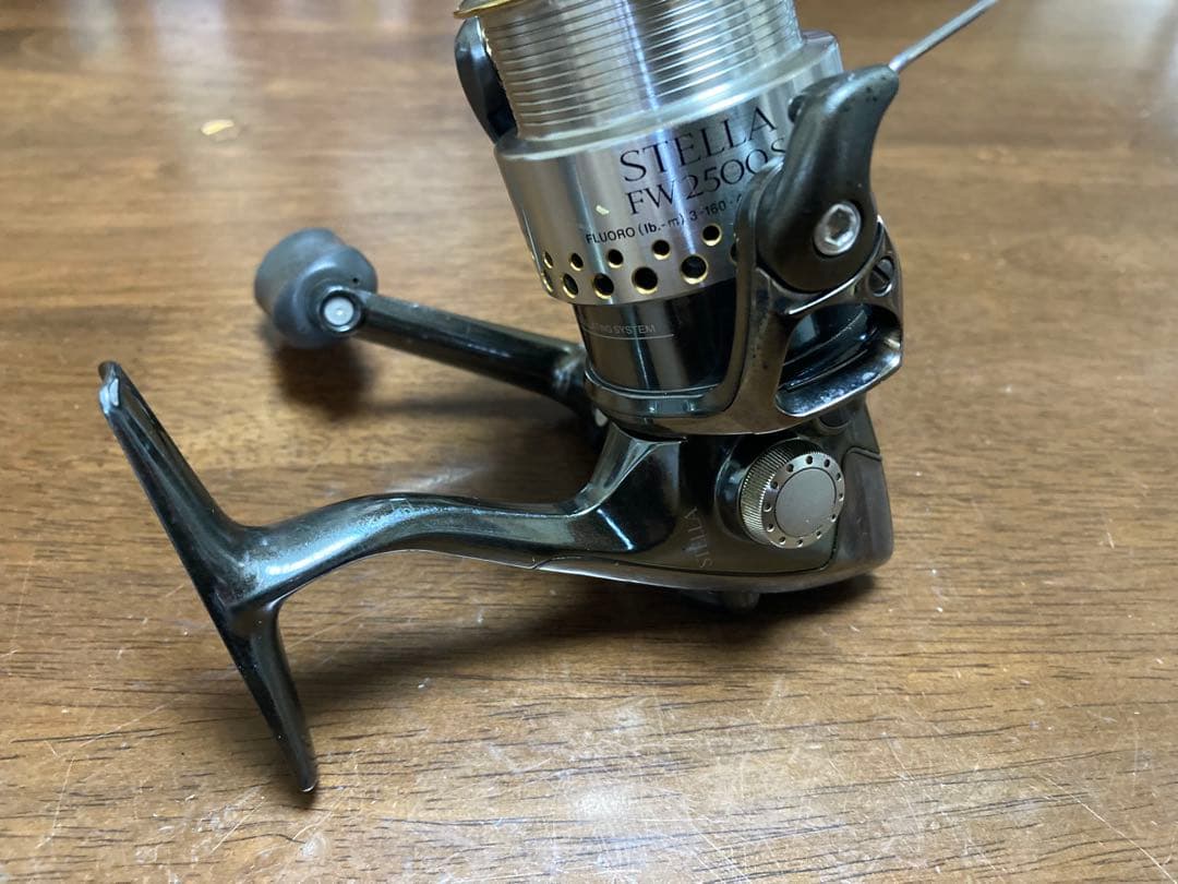 シマノ　01'ステラ FW2500S　実釣メイン機