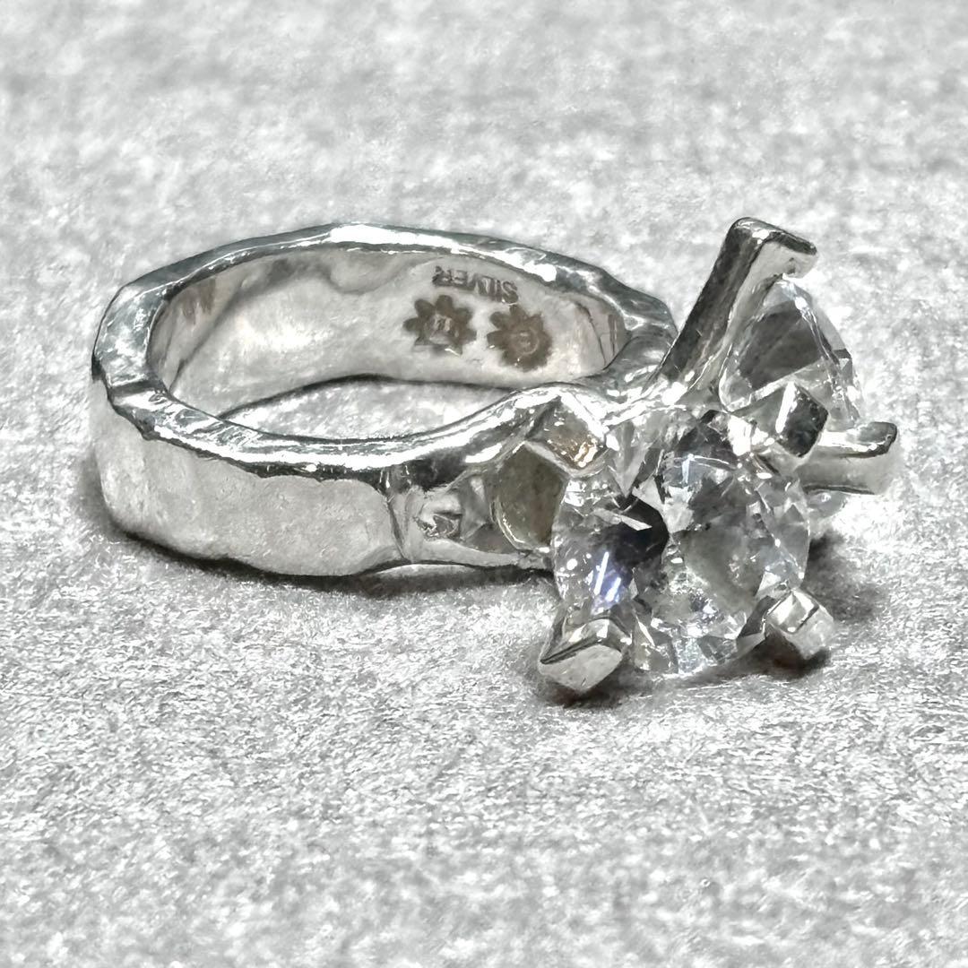 e.m. シルバー ジルコニア 揺れる 2粒 リング