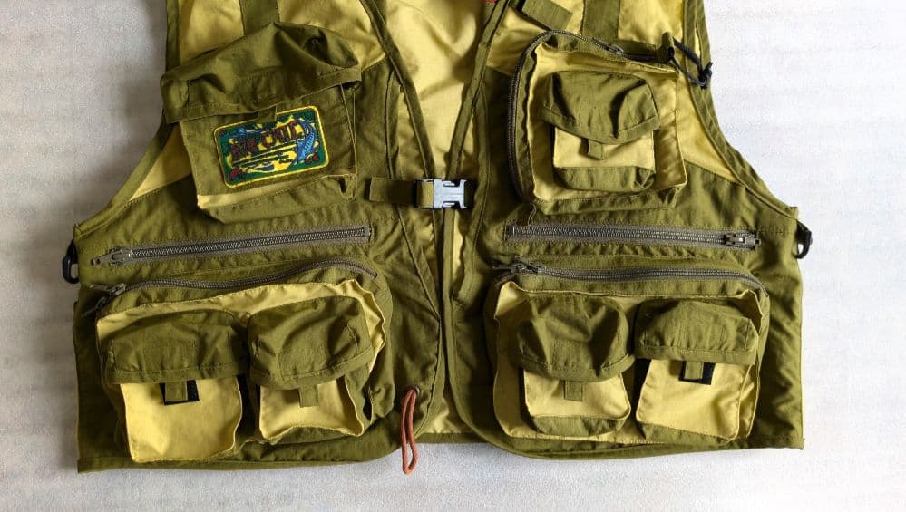 アングラーズハウス　フィッシングベスト　Lサイズ