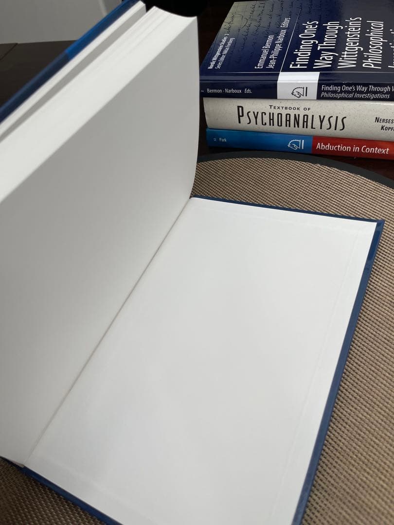 洋書 Legal Fictions in Theory and Practice