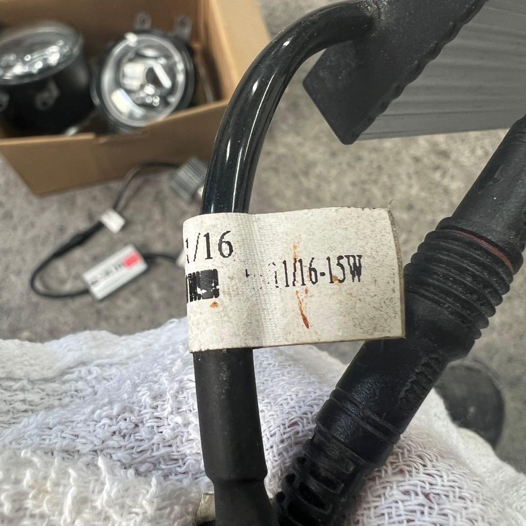 トヨタ　ヴォクシー　80系　SCOPE EYE フォグランプ イエロー