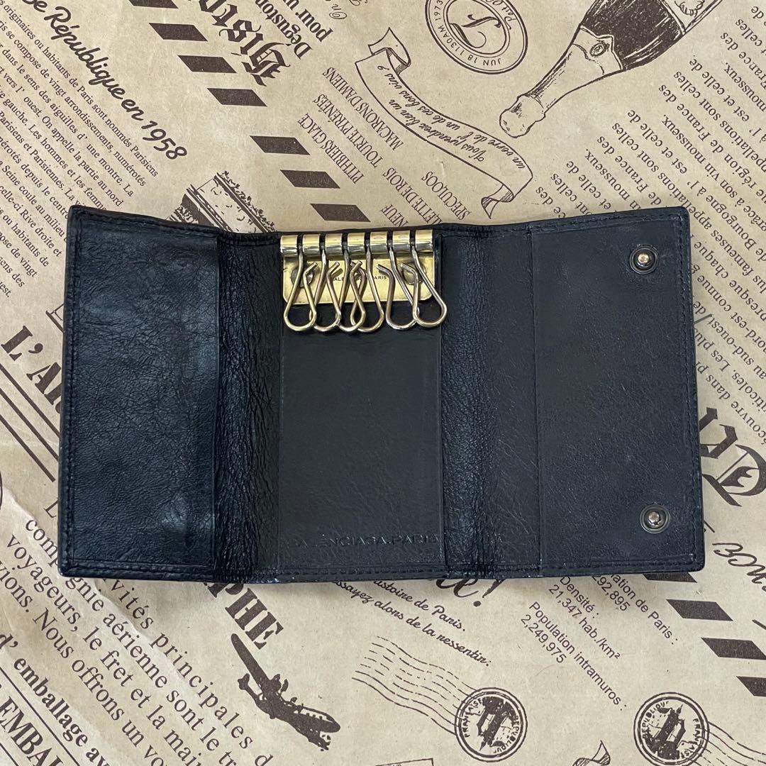 バレンシアガ キーケース ６連 鍵 革 黒 FR201