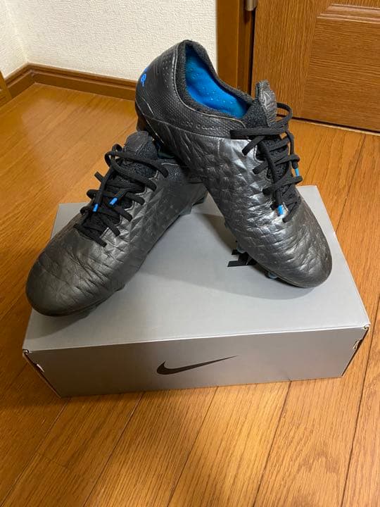 シューズ LEGEND 8 ELITE FG