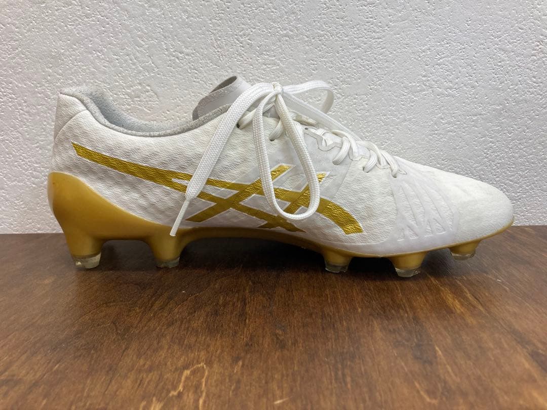 極美品 アシックス DS LIGHT ACROS 2/24.5 HG/AG