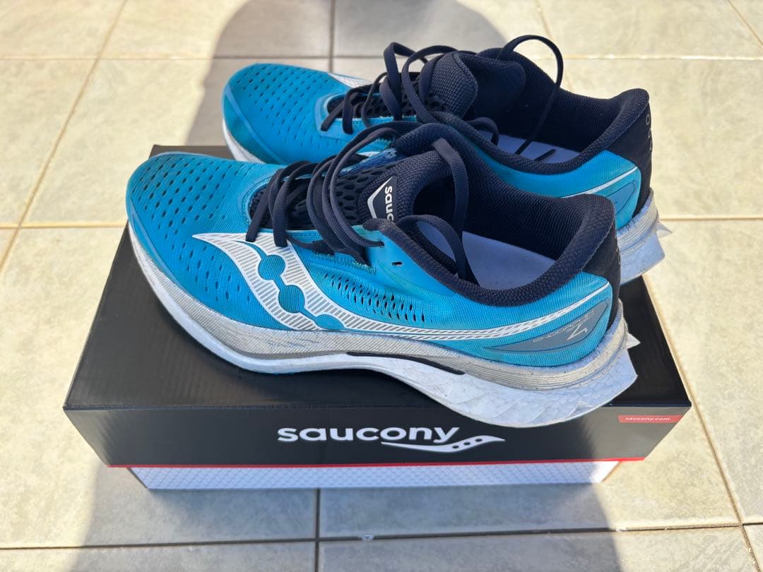 サッカニー エンドルフィン スピード 4（27.0cm）