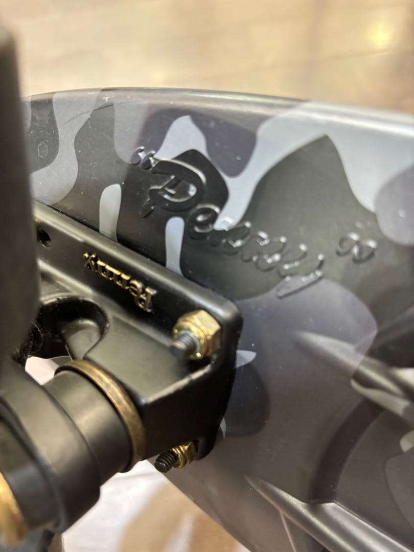 Penny 22インチ 日本限定 ペニー 黒×金×カモフラ スケボー クルーザー