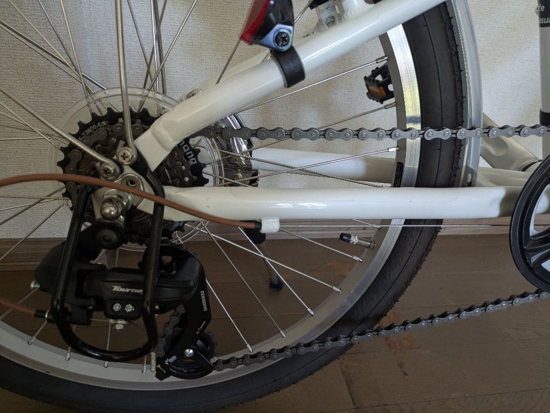 【nue】【22インチ子供用自転車 】ルイガノJ22 Plus ホワイト1