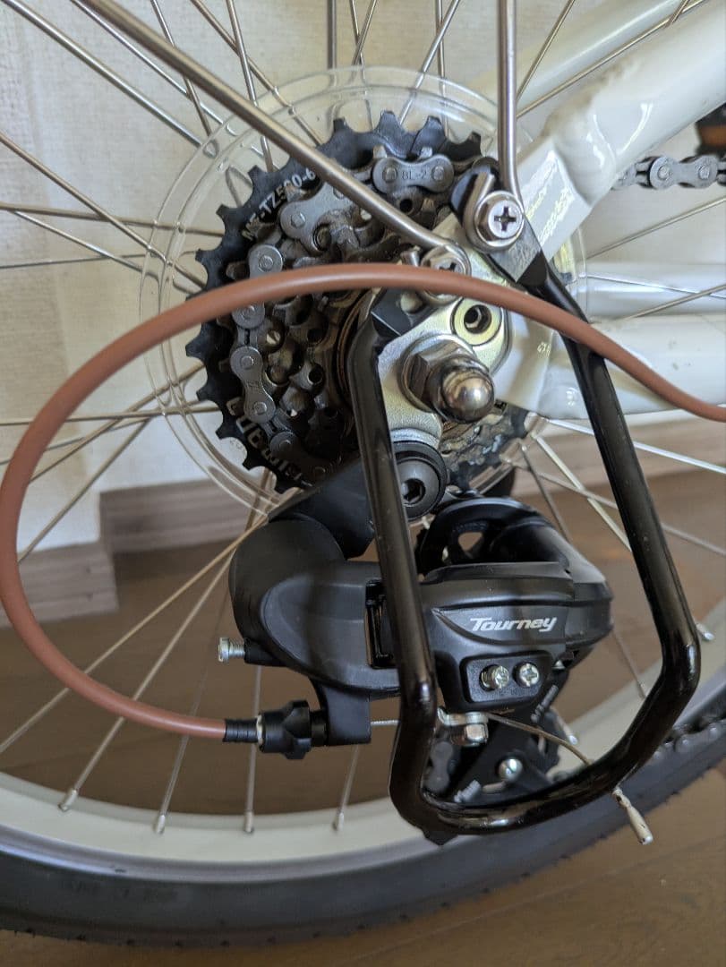 【nue】【22インチ子供用自転車 】ルイガノJ22 Plus ホワイト1