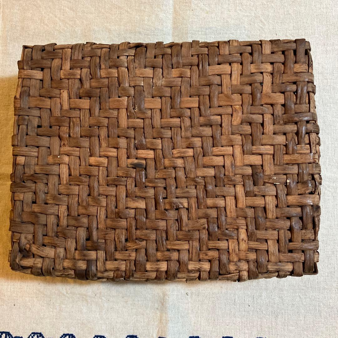 山葡萄のかご　物入れ　オープンウィーブデザイン21.5cm✖️28.5cm✖️9cm