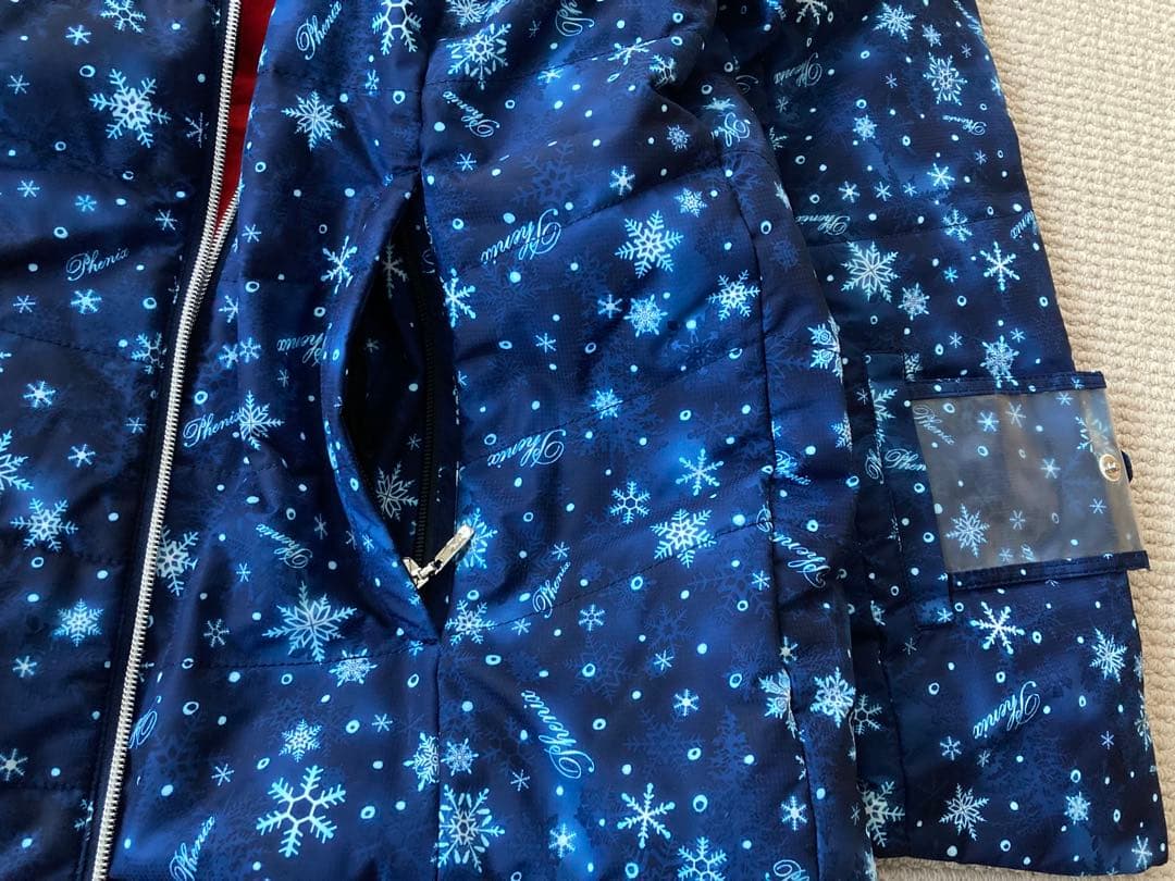 大幅値下げ　30%オフ　美品　Phenix スキーウェア　上下セット　Ｌサイズ