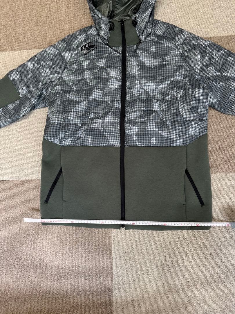 カンタベリー XL 迷彩柄 クイーンズインサレーションジャケット 未使用