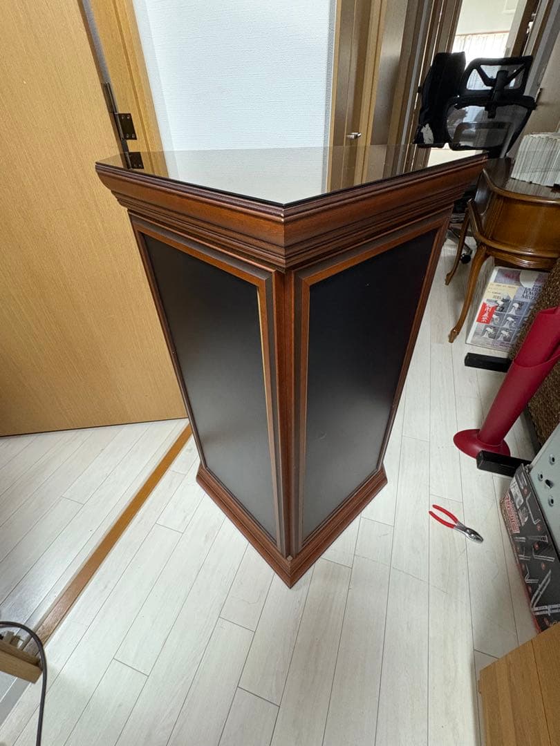 アンティーク　コーナーキャビネット　ガラス　ミラー