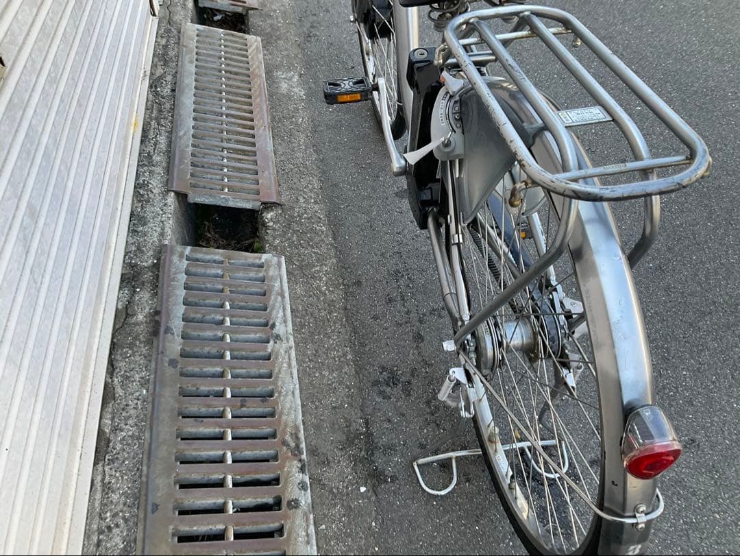 ブリヂストン新機種電動アシスト自転車フロンティア26インチグレーアルミボディー