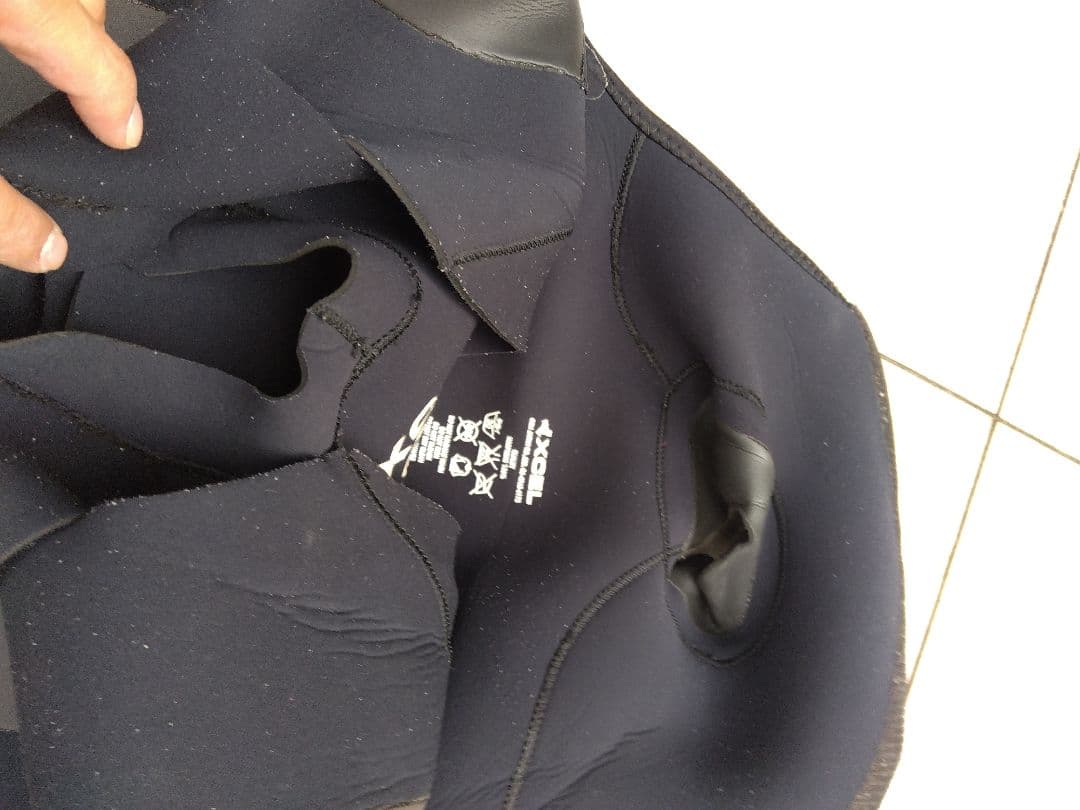 XCEL ダブルネック　フルスーツ セミドライ　M〜ML位　5ミリ✕3ミリ