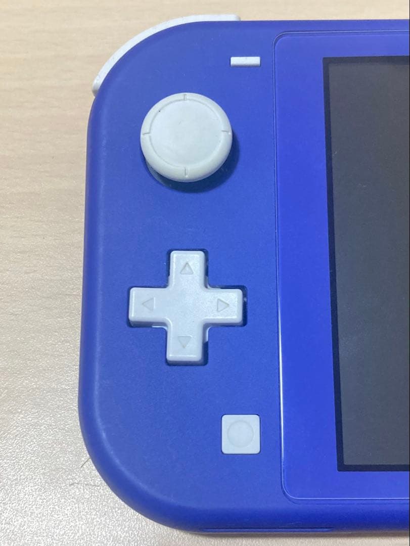 訳あり　Nintendo Switch Lite ブルー　本体　箱、充電器付き