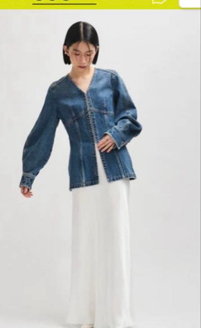 ADAM ET ROPÉ FEMMEアダムエロペ フロントホックデニムブラウス