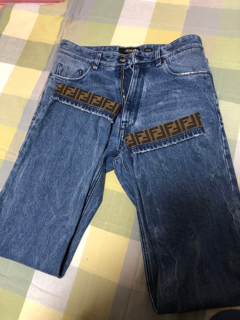 FENDI ズッカ柄　デニム