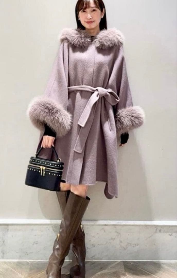 セルフォード ファーポンチョコート　モカ