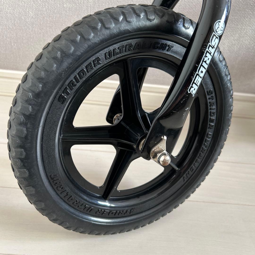 ストライダースポーツモデル　ブラック