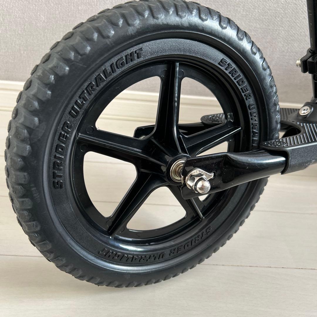 ストライダースポーツモデル　ブラック