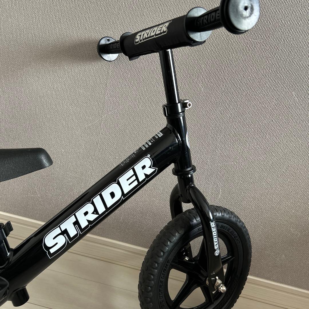 ストライダースポーツモデル　ブラック