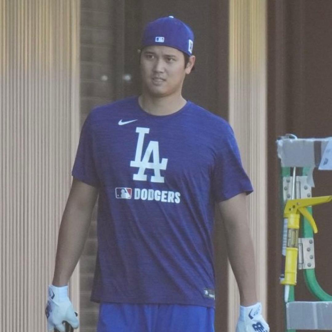 NIKE ドジャース オーセンティックコレクション ヴェロシティ Tシャツ M