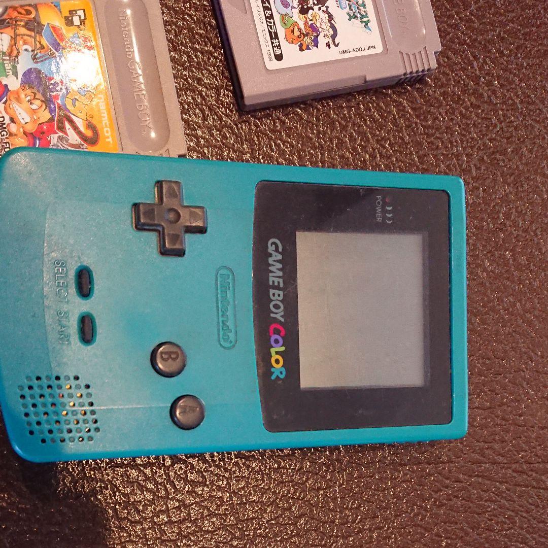 ニンテンドーカラー本体＋ソフト数点