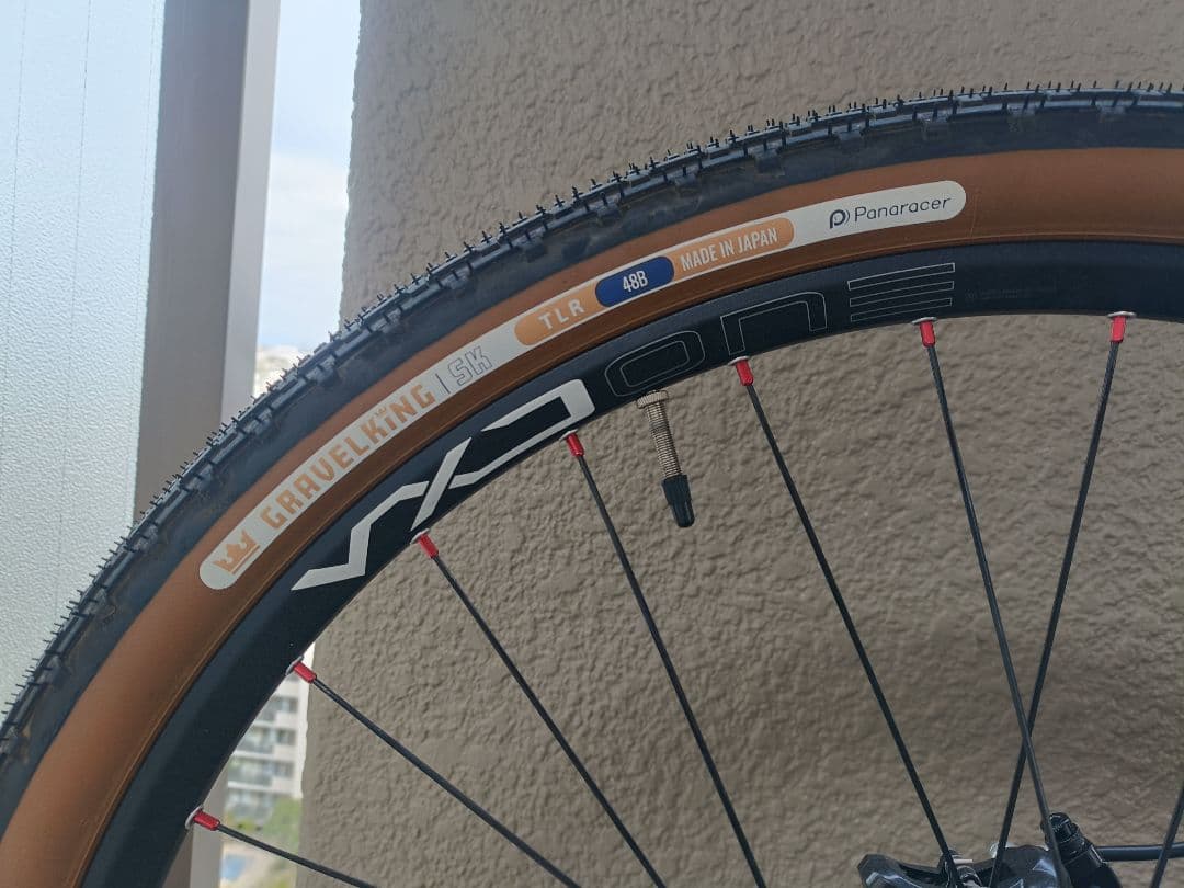 BOMBTRACK Arise クロモリ グラベルロード クリスキング GRX