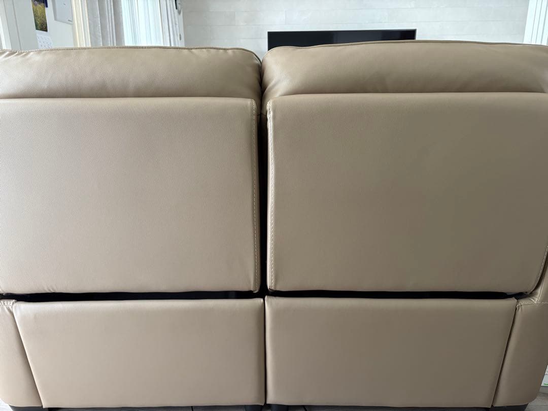 ニトリ　2人掛け両電動リクライニングソファ 本革(一部合成皮革)