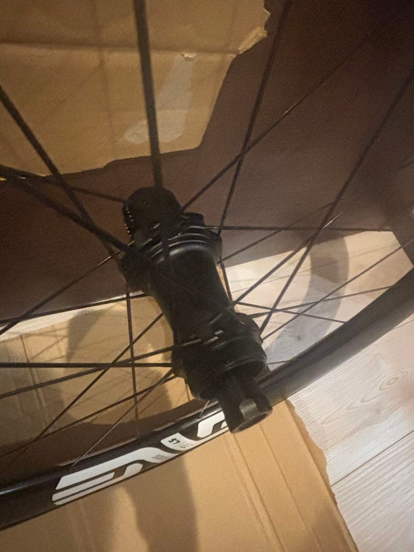 美品　ENVE SES NEW 4.5 DB 前後　シマノ　2024年モデル