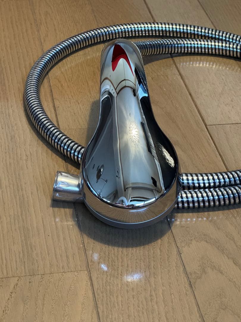 【超美品】L I X I L シャワーヘッド SMS1539