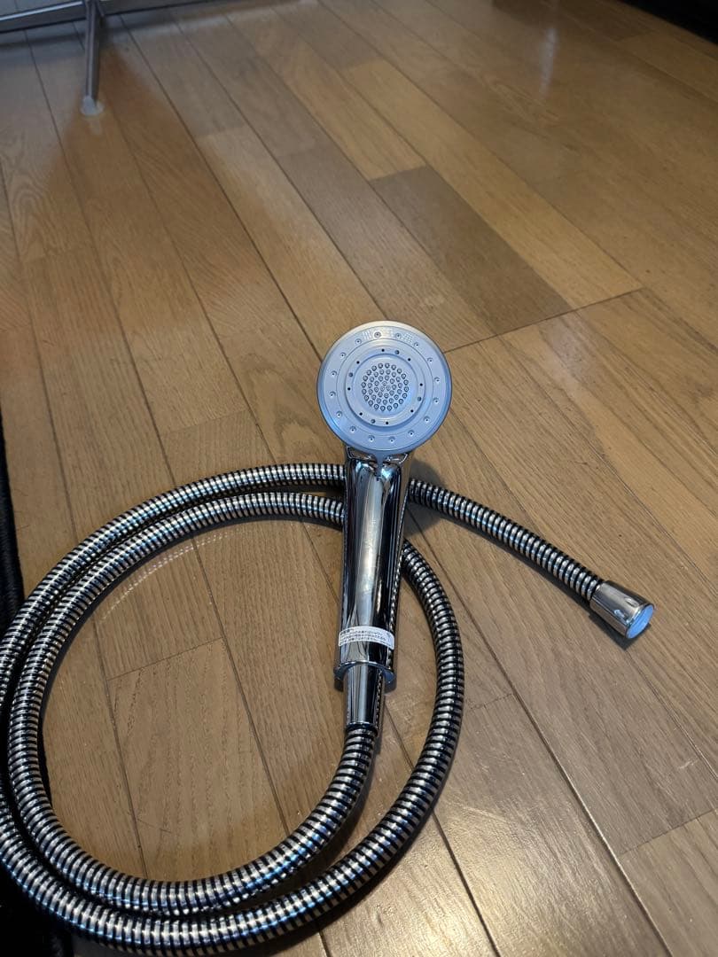 【超美品】L I X I L シャワーヘッド SMS1539