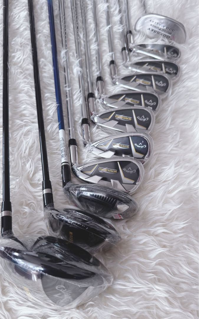 新品未使用キャディバッグ付きCallaway warbird ゴルフクラブセット