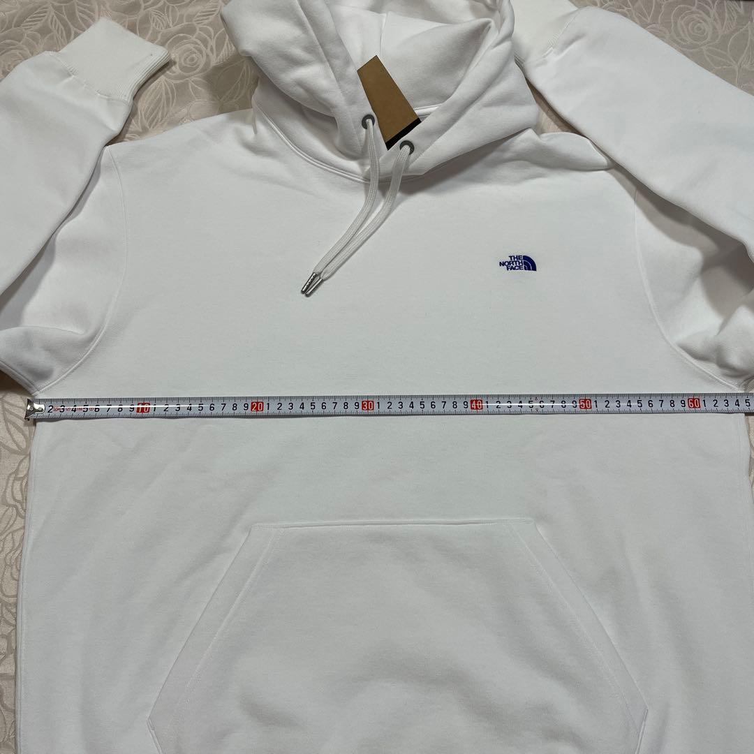 タグ付き新品THE NORTH FACE ホワイト パーカー裏起毛　XL