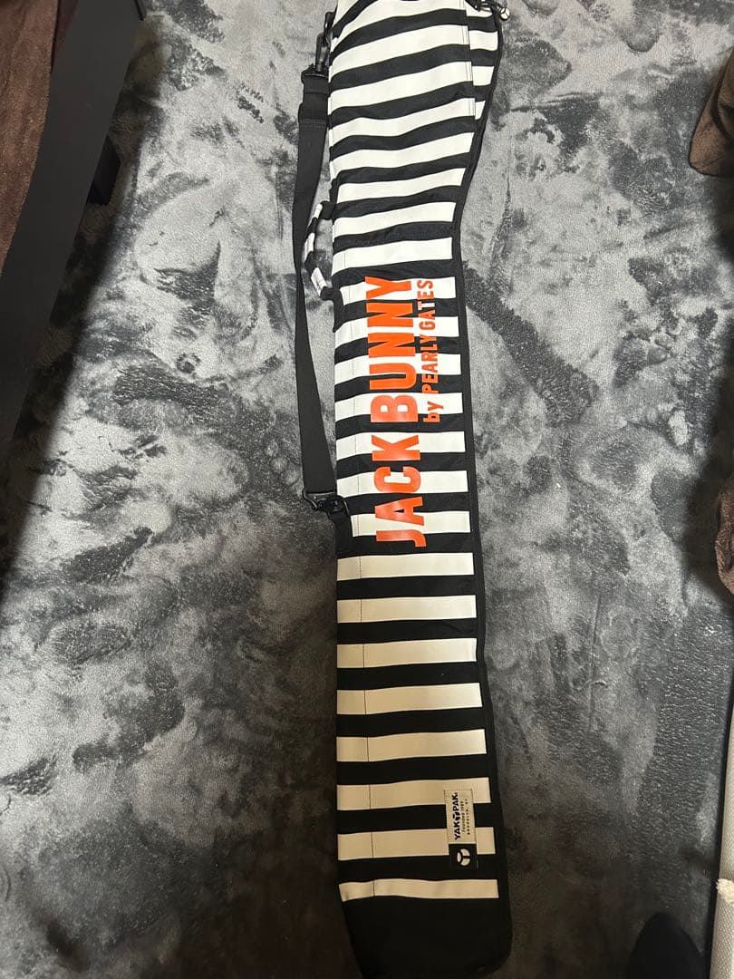 ジャックバニーゴルフバックとクラブ