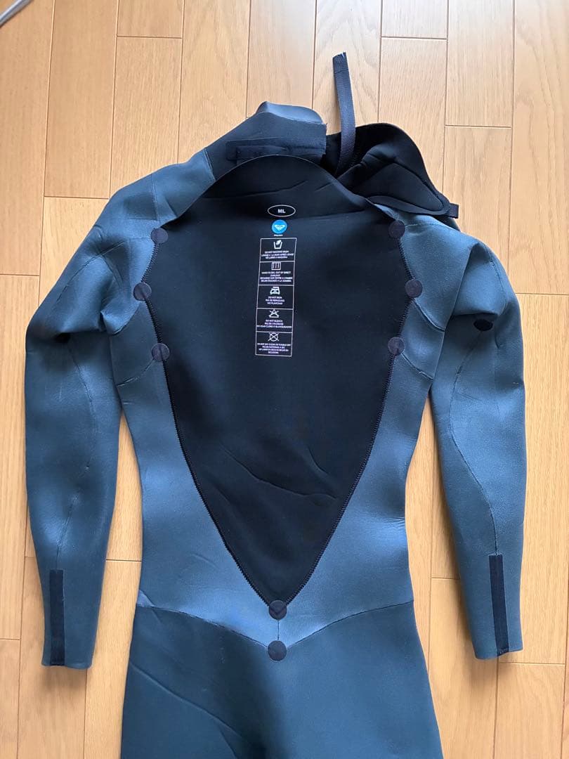 MLサイズ フルスーツ　ウエットスーツ　女性
