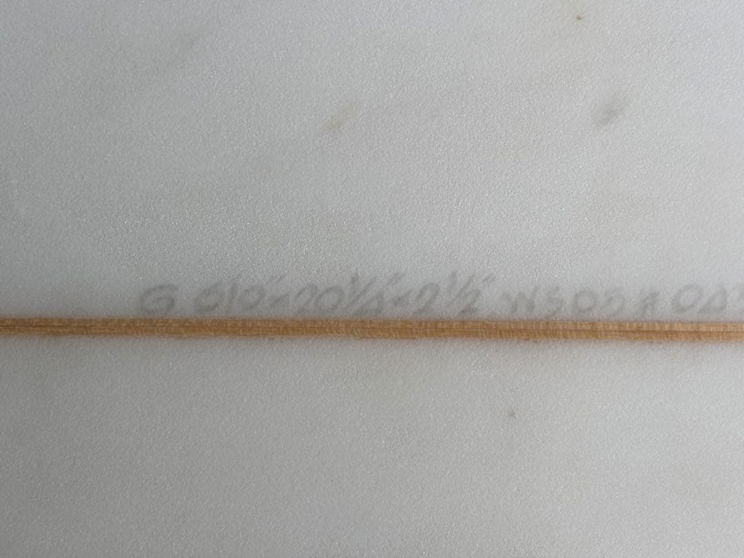 サーフボード　6'10