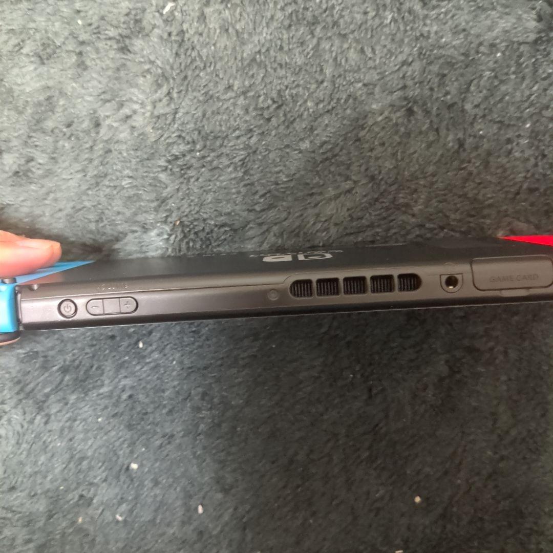 Nintendo Switch （初期モデル）