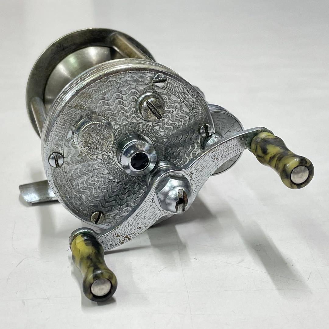 PFLUEGER SUMMIT 古いモデル