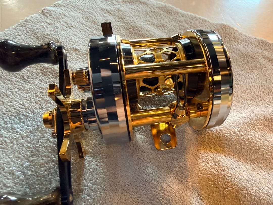 アベイルAvail 2500 Cタイプフルキットフルカスタム組み立て済み全新品