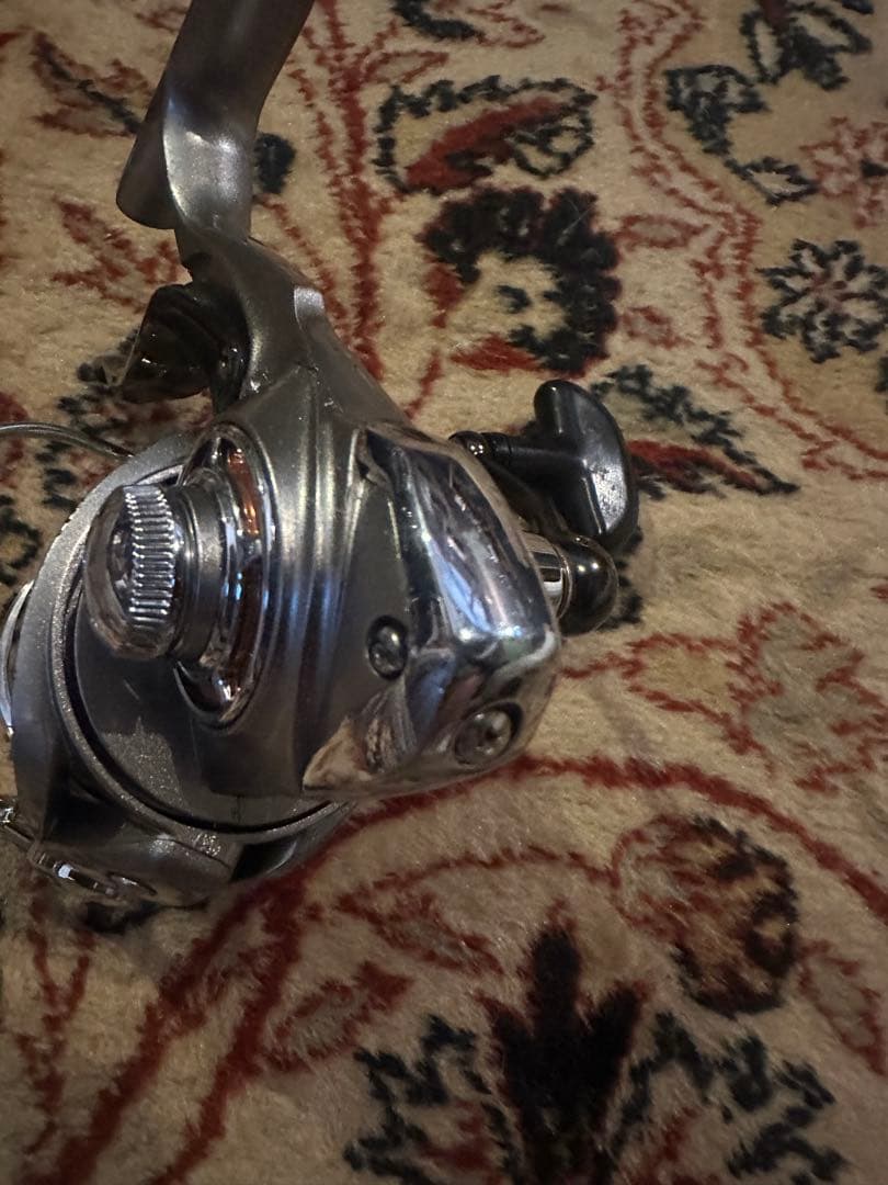 TRISO 2500LBD スピニングリール　レバーブレーキ