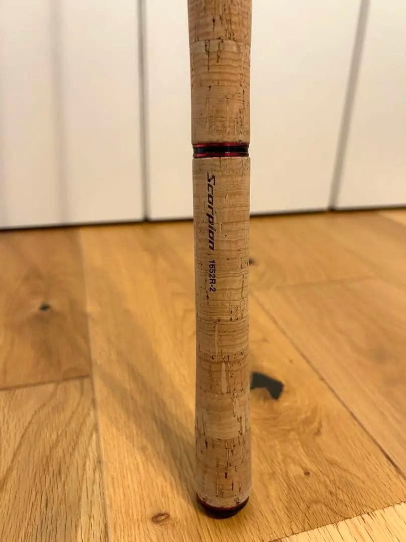 【美品】19スコーピオン　1652R-2