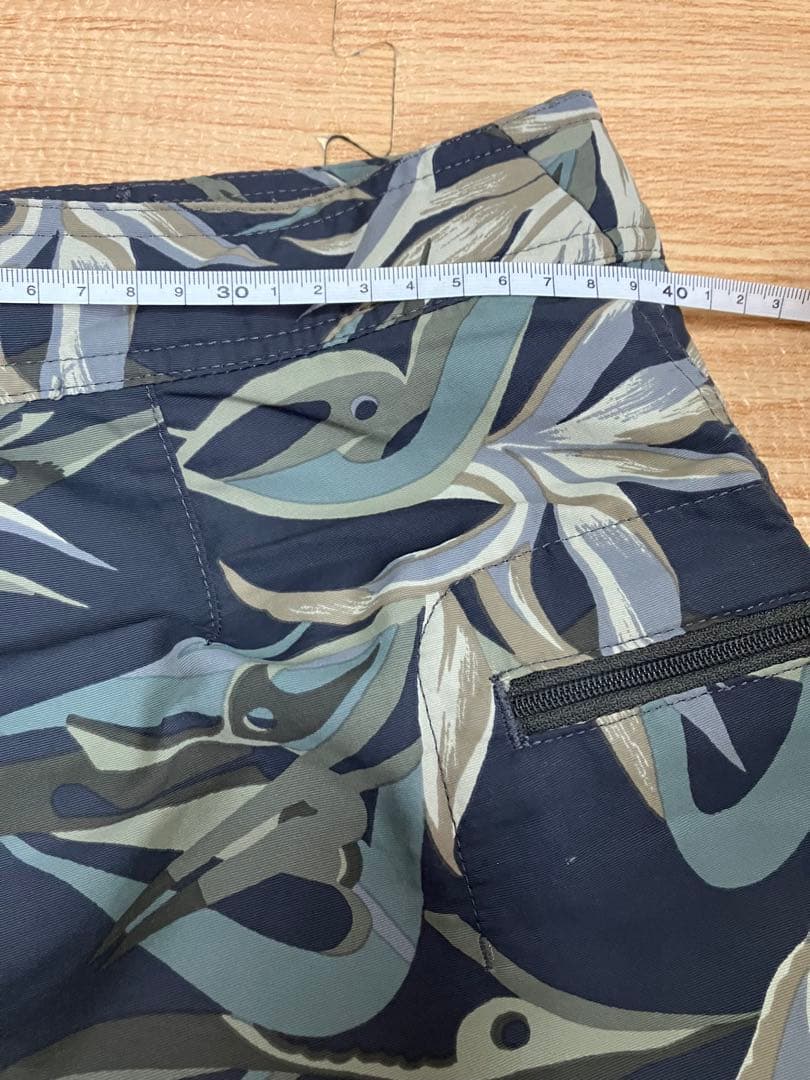 値下げpatagoniaパタゴニア ウェーブフェアラーボードショーツ 30インチ