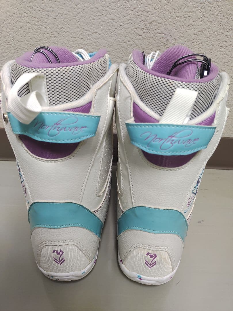 値下FLOW Northwave sionyxスノーボードセット140c 23c