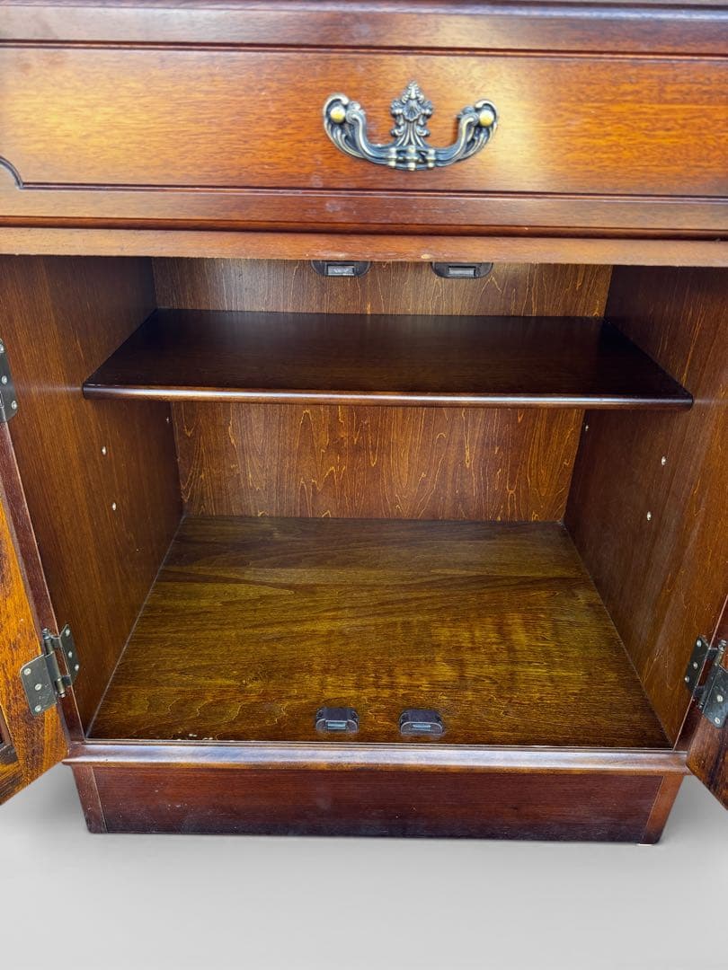 カリモク コロニアル キャビネット 花台 チェスト アンティーク調　約9.3万