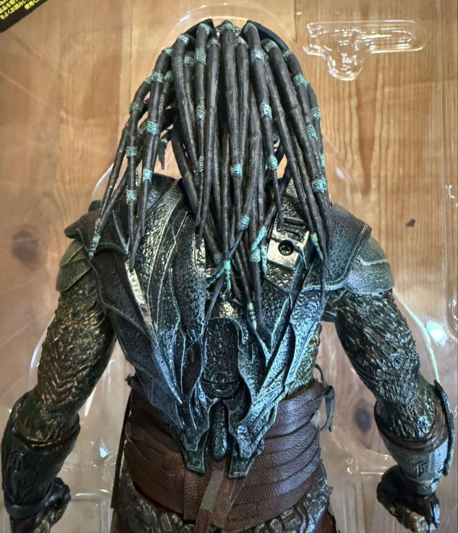 ホットトイズ　トラッカープレデター